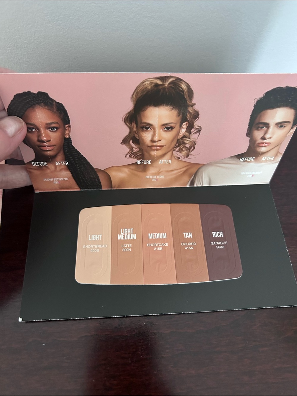 Makeup Samples Bundle - Picture 5 of 5